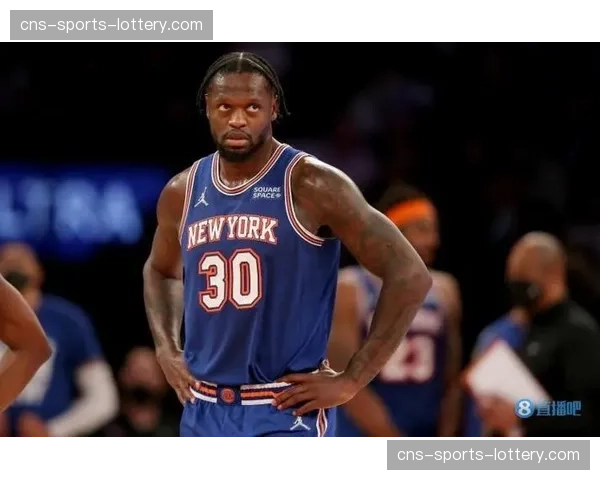 噩耗：尼克斯官方确认兰德尔因肩部手术将缺席本赛季剩余所有比赛