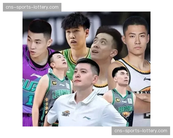 沈阳赛区：辽宁队主场万名球迷赛前齐唱队歌，致敬即将退役的老将韩德君